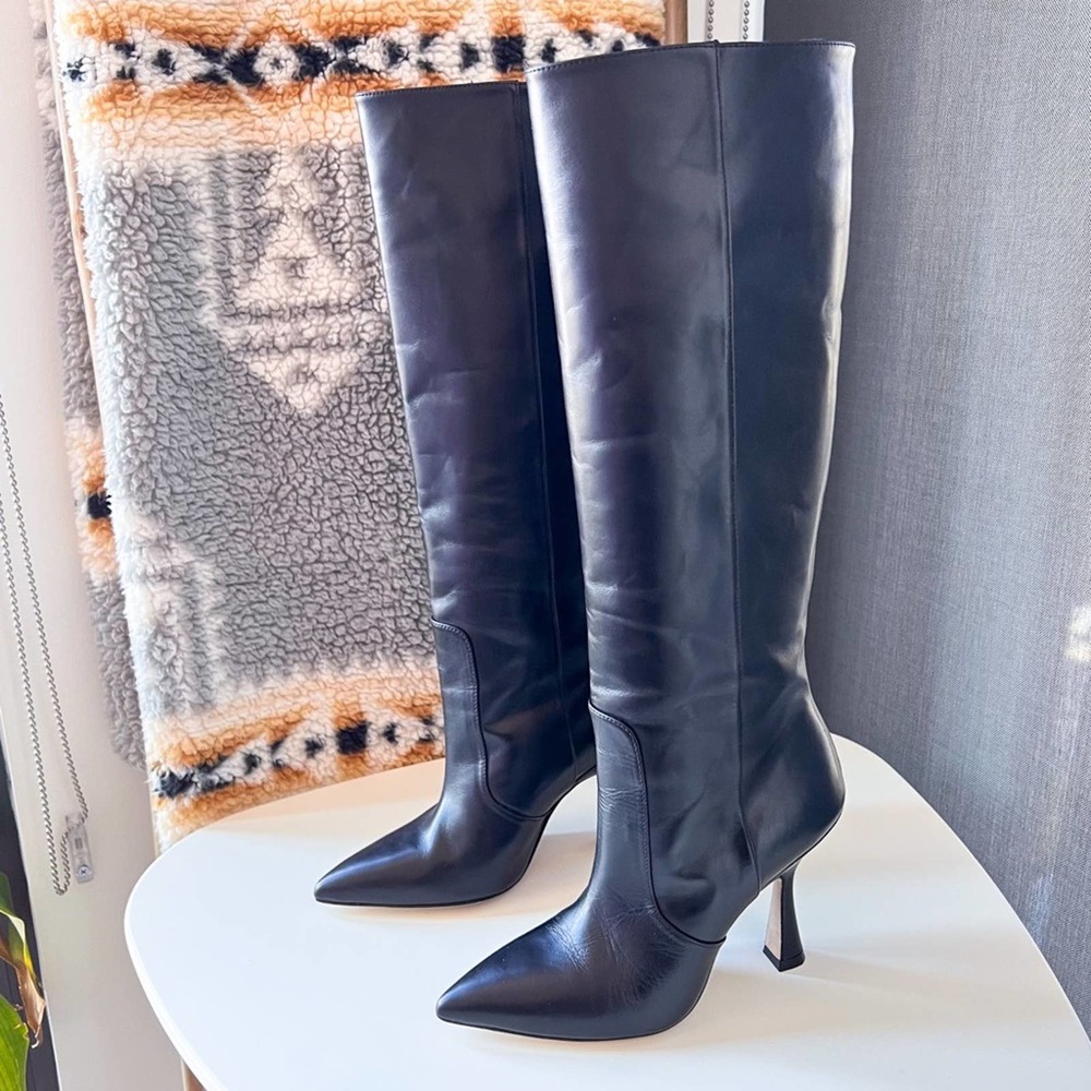 Stuart Weitzman Parton Black Leather Pull-On Knee High Boots Women’s 6